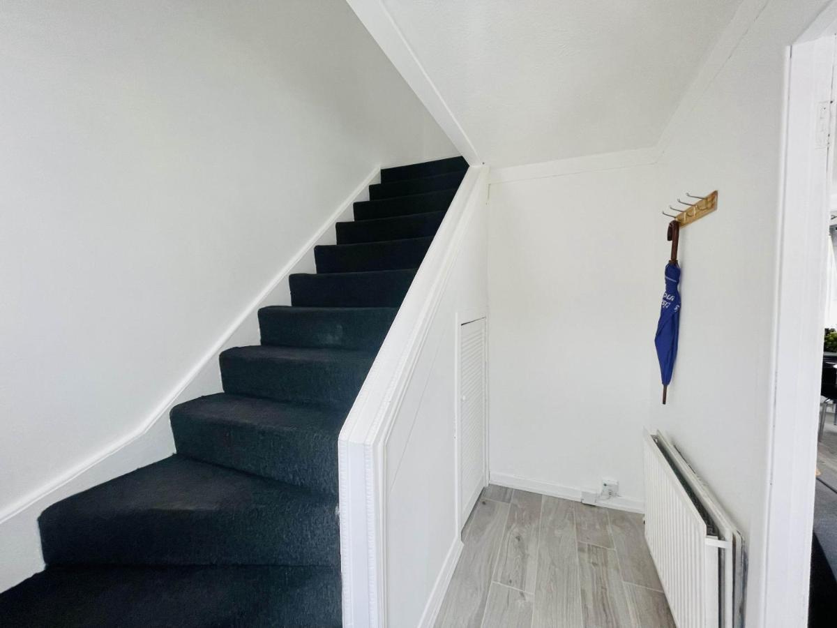 Central Hamilton House Экстерьер фото